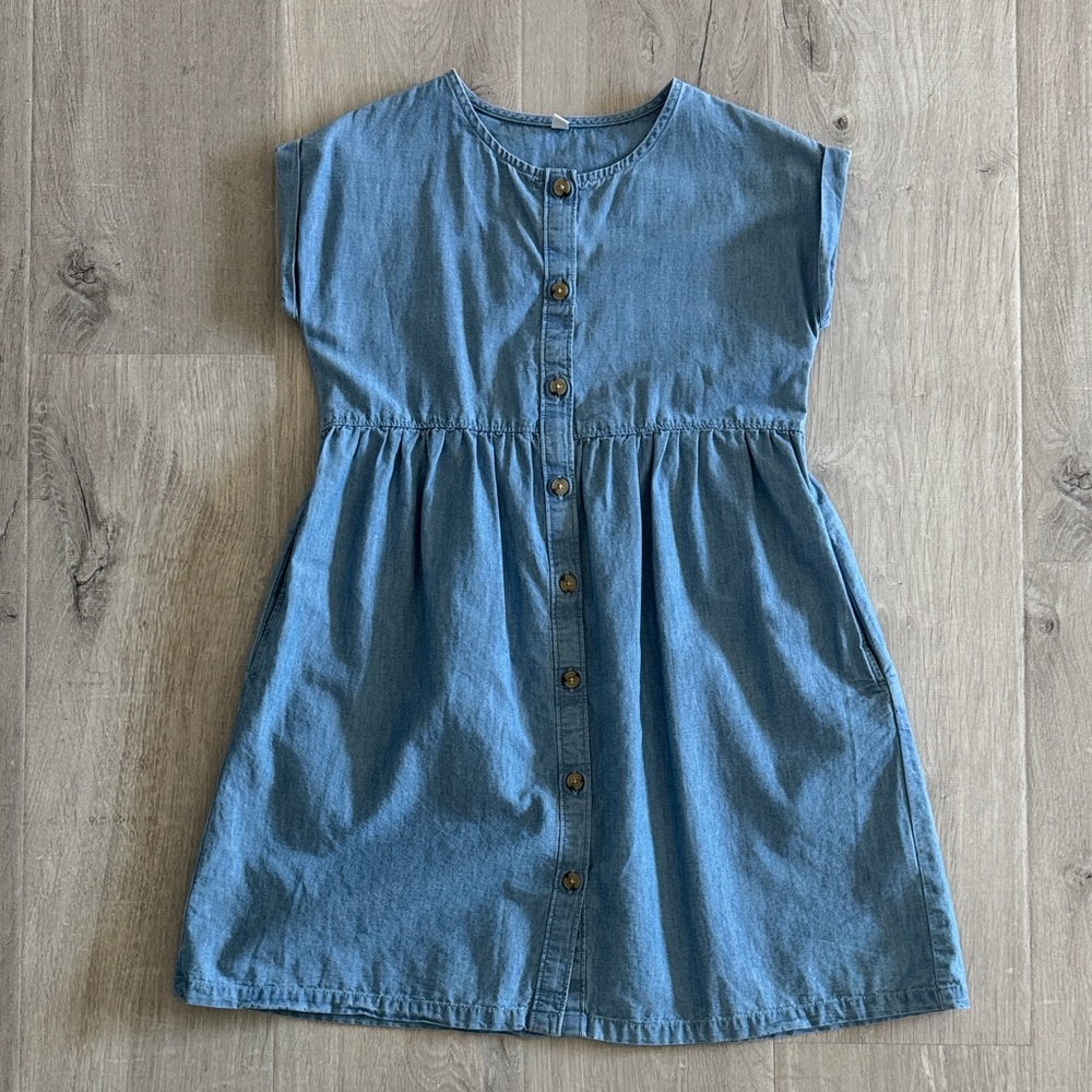 Uniqlo Chambray Blue Kids Dress with buttons